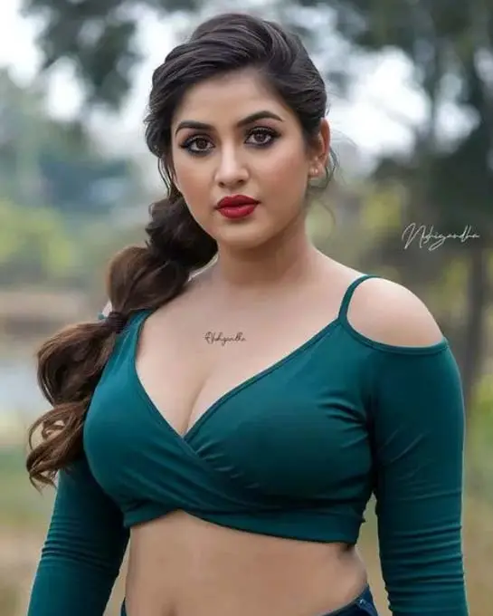 College Girls Escorts in Mumbai