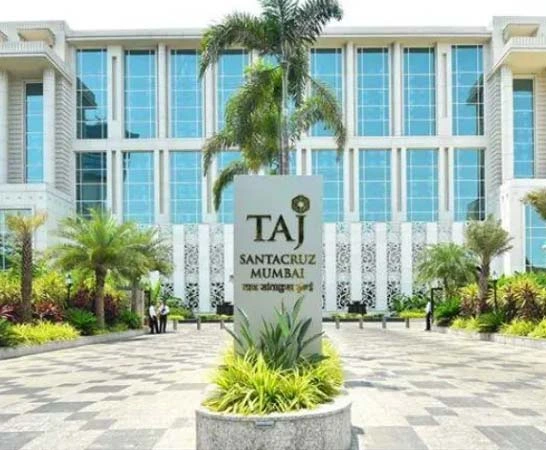  Taj Santacruz Hotel Escorts in Mumbai