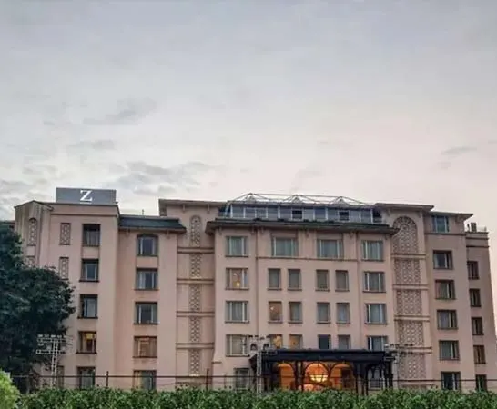  Z Luxury Residence Hotel Escorts in Mumbai